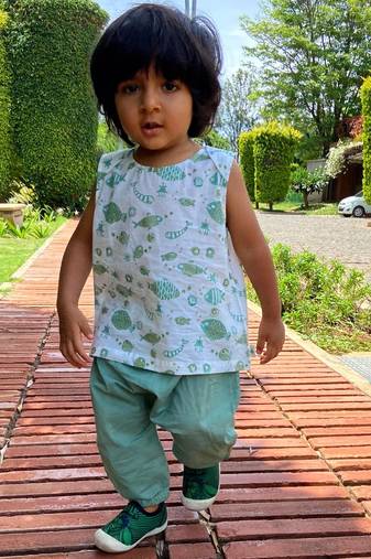 Organic koi jhabla with mint pants