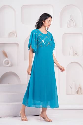 Women georgette fabric tealblue color round neck calf length half sleeve dress