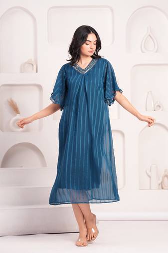 Women georgette fabric blue color v neck calf length half sleeve dress