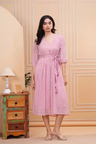 Women georgette fabric pink color v neck calf length half sleeve dress