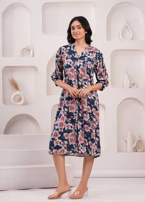 Women crepe fabric blue color mandrian neck below knee length 3/4 sleeve dress 1
