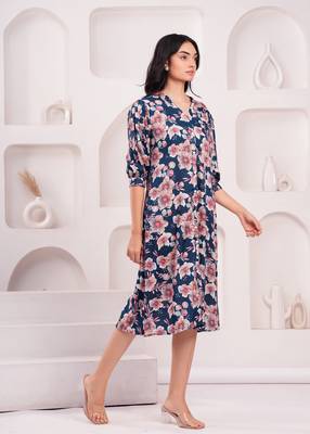 Women crepe fabric blue color mandrian neck below knee length 3/4 sleeve dress 3