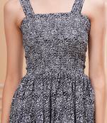 Women crepe fabric blackwhite camouflage print color u neck neck full length sleeveless dress