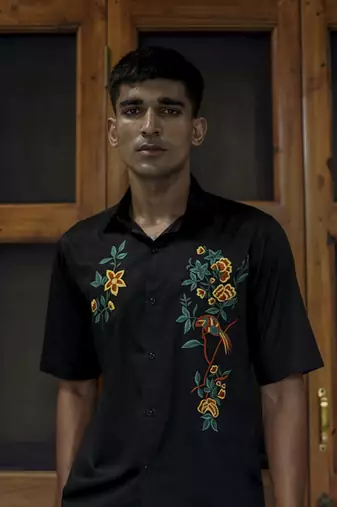 Black embroidered cotton men shirts
