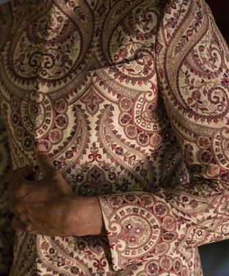 Beige embroidered cotton poly achkan 4