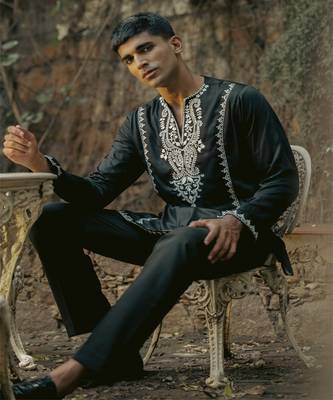 Black embroidered cotton kurta jacket set 2