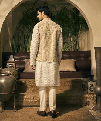 Beige print chanderi kurta jacket set 3