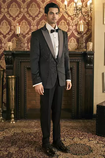 Black embroidery velvet tuxedo