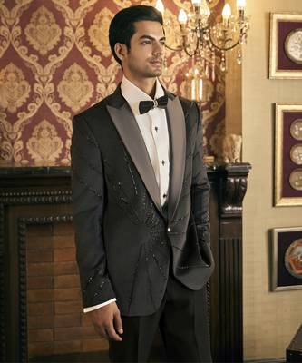 Black embroidery velvet tuxedo 4