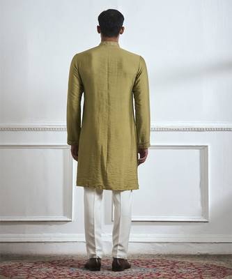Green embroidered cotton kurta pajama 3
