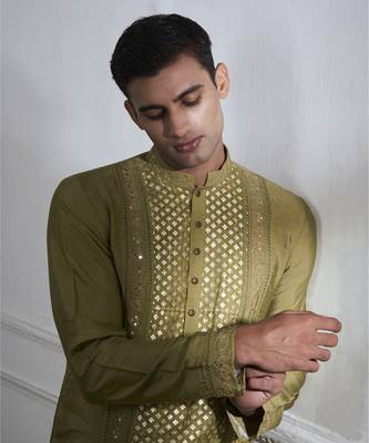 Green embroidered cotton kurta pajama 4