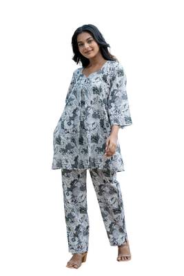 Box pleated all over printed cotton co-ord set 2