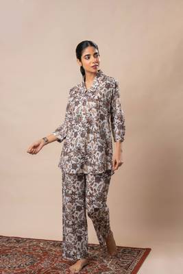 Off white jaal printed cotton co-ord set 1