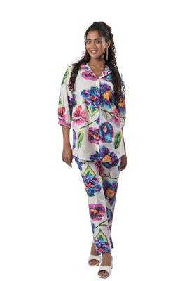 White printed cotton half-buttoned co-ord set 2