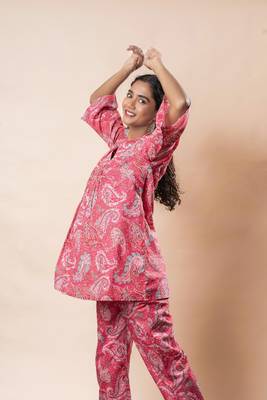 Pink printed cotton a-line flared co-ord set 3