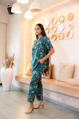 Teal bold floral printed buttoned down cotton co-ord set 3