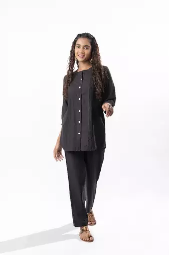 Black pleated band collar co-ord set
