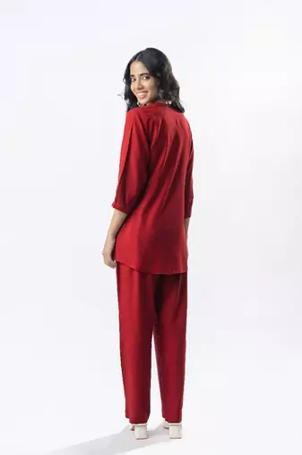 Maroon pleated band collar co-ord set