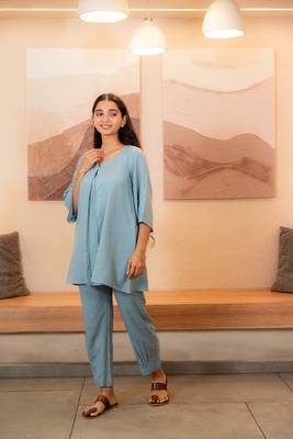 Grey sweetheart neck with flared sleeve co-ord set 1