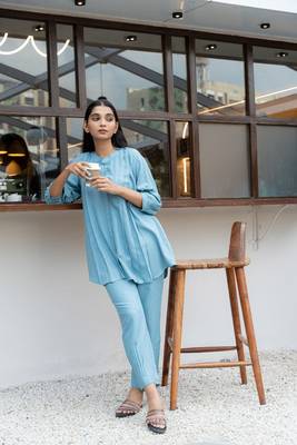 Grey front pleated flared co-ord set 3