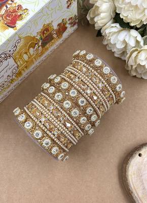 Golden kundan chura set for women 2