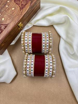 Traditional red punjabi chuda 1