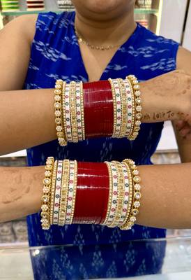Traditional red punjabi chuda 3