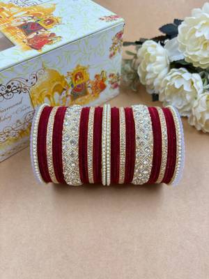 Pink velvet bangle set for women 3