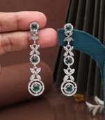 Radiant green color fashion earrings