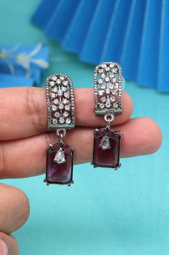 Berry magenta color fashion earrings