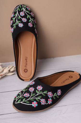 women's mojari jutti ethnic punjabi juttis traditional flat embroidered canvas fancy bellies for womens & girls