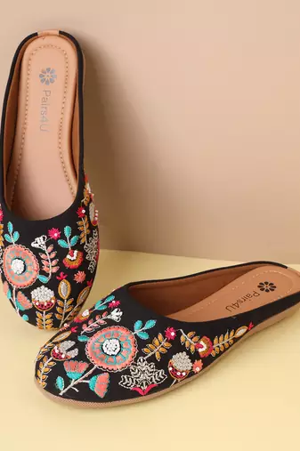 women's mojari jutti ethnic punjabi juttis traditional flat embroidered canvas fancy bellies for womens & girls