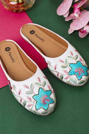women's mojari jutti ethnic punjabi juttis traditional flat embroidered canvas fancy bellies for womens & girls