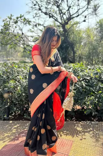 Black Woven Soft Silk blend Banarasi Saree