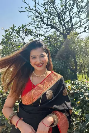 Black Woven Soft Silk blend Banarasi Saree