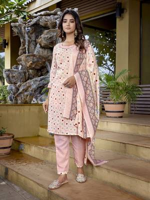 Baby pink cotton blend beautiful partywear suit 4