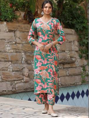 Beautiful green ceremonial dress with printed on viscosee  1