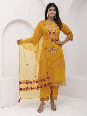 Yellow beautiful viscosee silk salwar kameez with embroidery and hand  4
