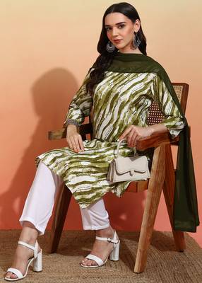 Elegant mehndi green crepe printed festive salwar kameez 4