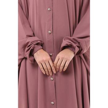 Pink front open kaftan with fashionable buttons 3