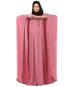 Pink kaftan with fashionable buttons