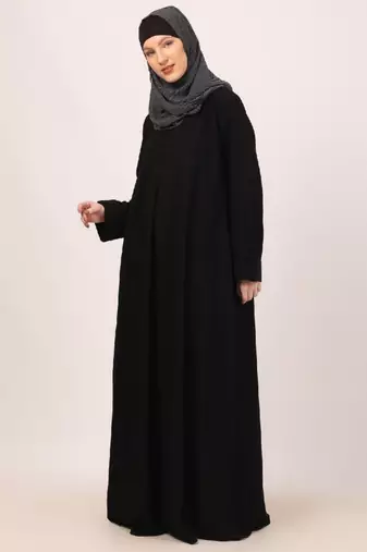Black box pleated abaya in cey fabric