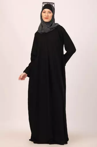 Black box pleated abaya in cey fabric