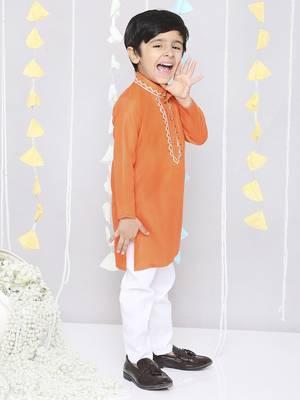 Orange embroidered cotton kurta pyjama set 2