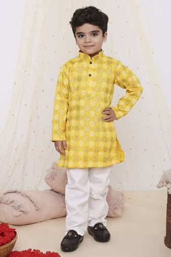 Yellow printed silk blend kurta pyjama