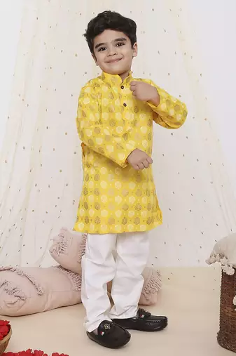 Yellow printed silk blend kurta pyjama