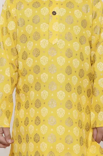 Yellow printed silk blend kurta pyjama