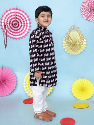 Black animal printed cotton kurta pyjama 3