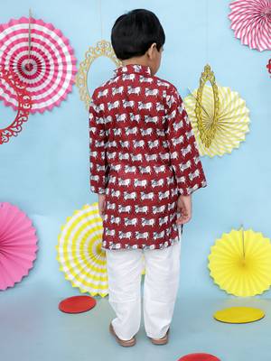 Maroon animal printed cotton kurta pyjama 2