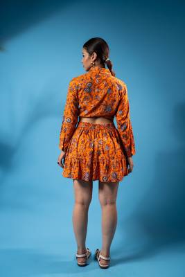 Orange floral crop top and ruffled skirt set 3